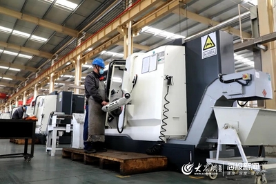 永利精工 以科技創(chuàng)新為新舊動(dòng)能轉(zhuǎn)換“加速”，領(lǐng)跑云計(jì)算裝備技術(shù)服務(wù)新賽道